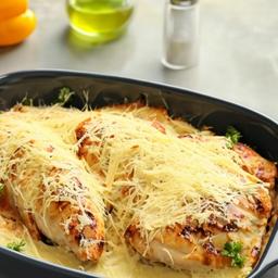 #5 - Chicken Parmigiana, Garlic Bread & Soda Lunch Special